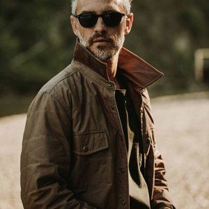 TAYLOR STITCH The Garrison Shirt Jacket in British Khaki Dry Wax M